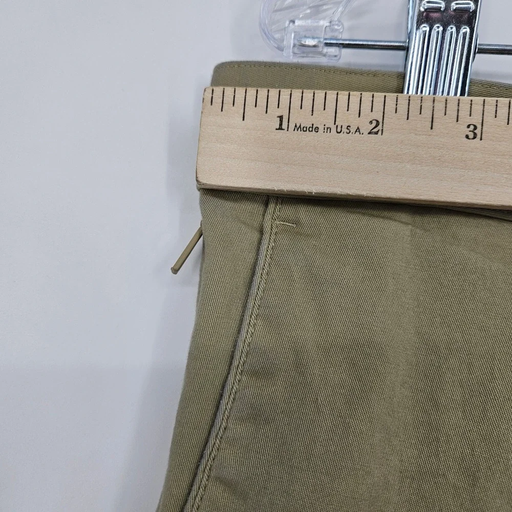 Fabletics Pants Mens 34 Casual Classic Stretch Tan Khaki FLAWS